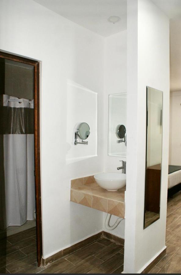Hotel Capital Frontera Monclova Kültér fotó