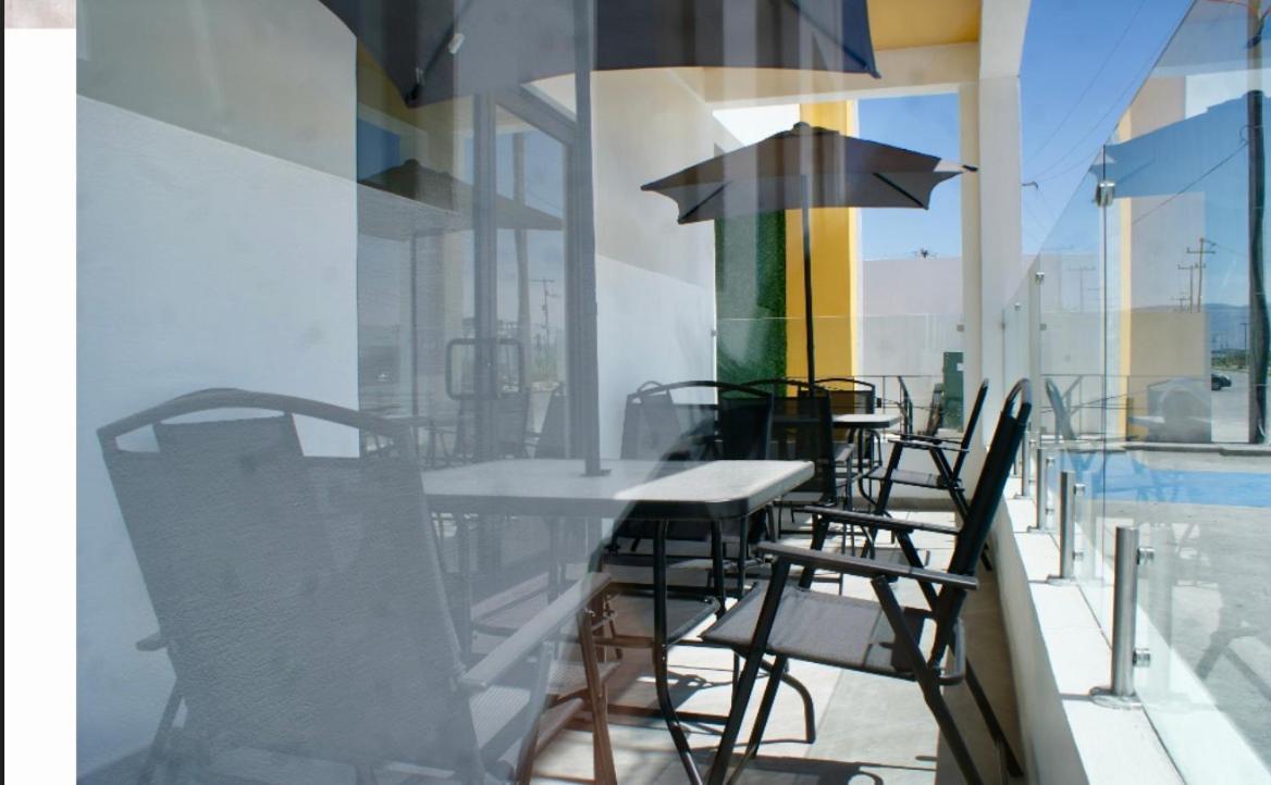 Hotel Capital Frontera Monclova Kültér fotó