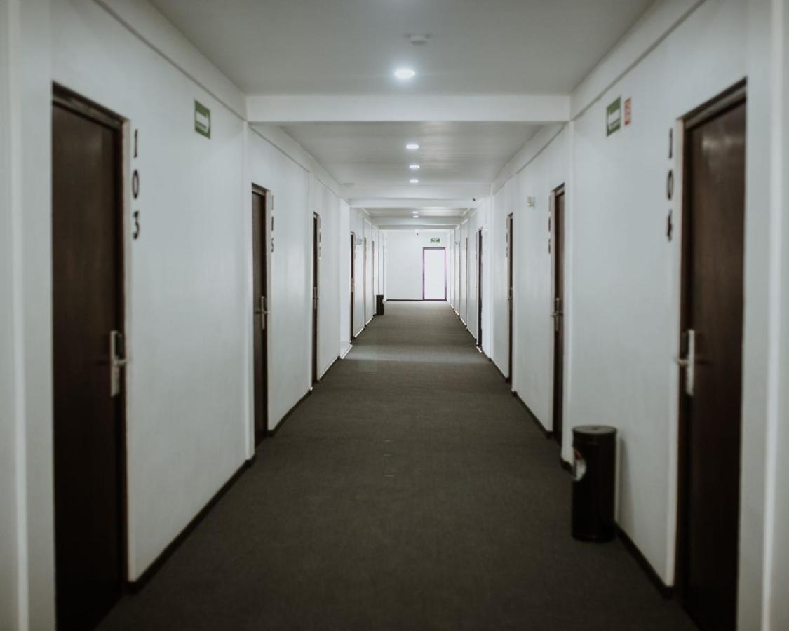 Hotel Capital Frontera Monclova Kültér fotó