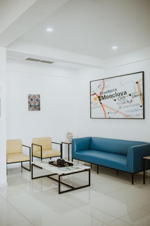 Hotel Capital Frontera Monclova Kültér fotó